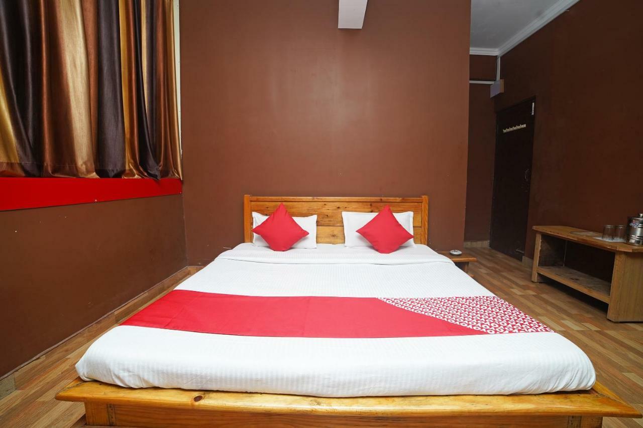 Oyo 37525 Hotel Mall Palace Pithoragarh ภายนอก รูปภาพ