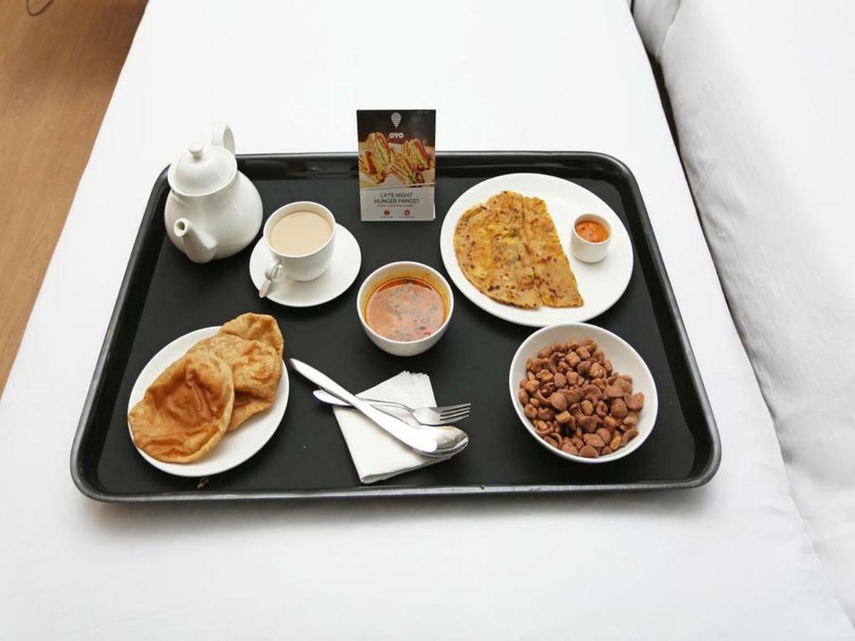Oyo 37525 Hotel Mall Palace Pithoragarh ภายนอก รูปภาพ
